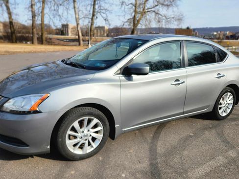 Used 2013 Nissan Sentra S image 2