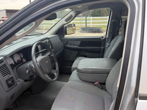 Used 2008 Dodge Ram 3500 Truck SLT w/ Popular Equipment Group image 11