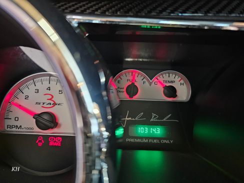 Used 2006 Ford Mustang GT image 11