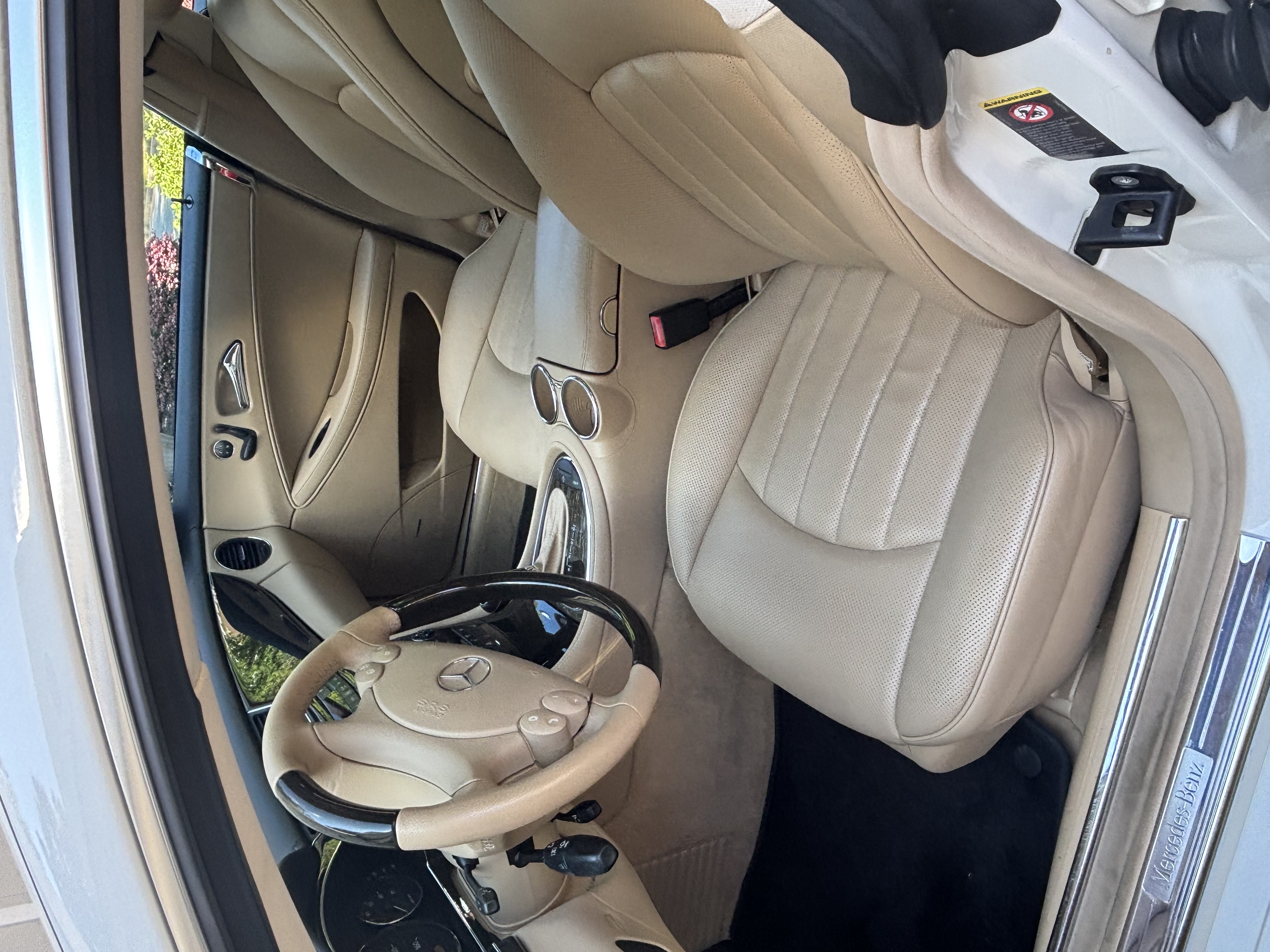 Used 2008 Mercedes-Benz CLS 550 image 6