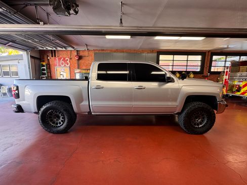 Used 2018 Chevrolet Silverado 1500 LT w/ All Star Edition image 1