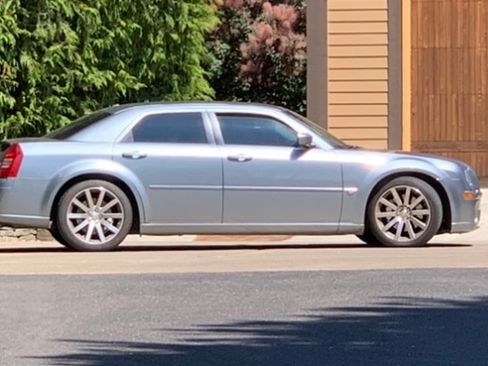 Used 2006 Chrysler 300 SRT8 w/ SRT Option Group II image 6