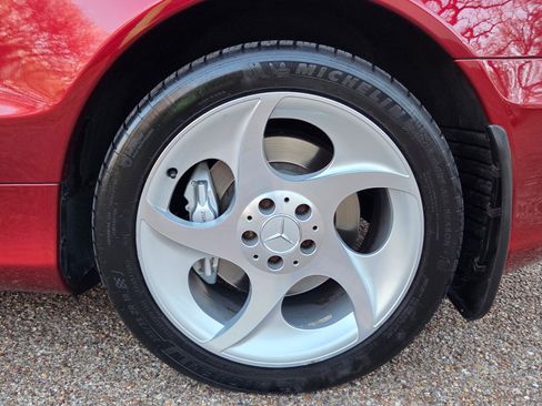 Used 2005 Mercedes-Benz SL 600 image 15