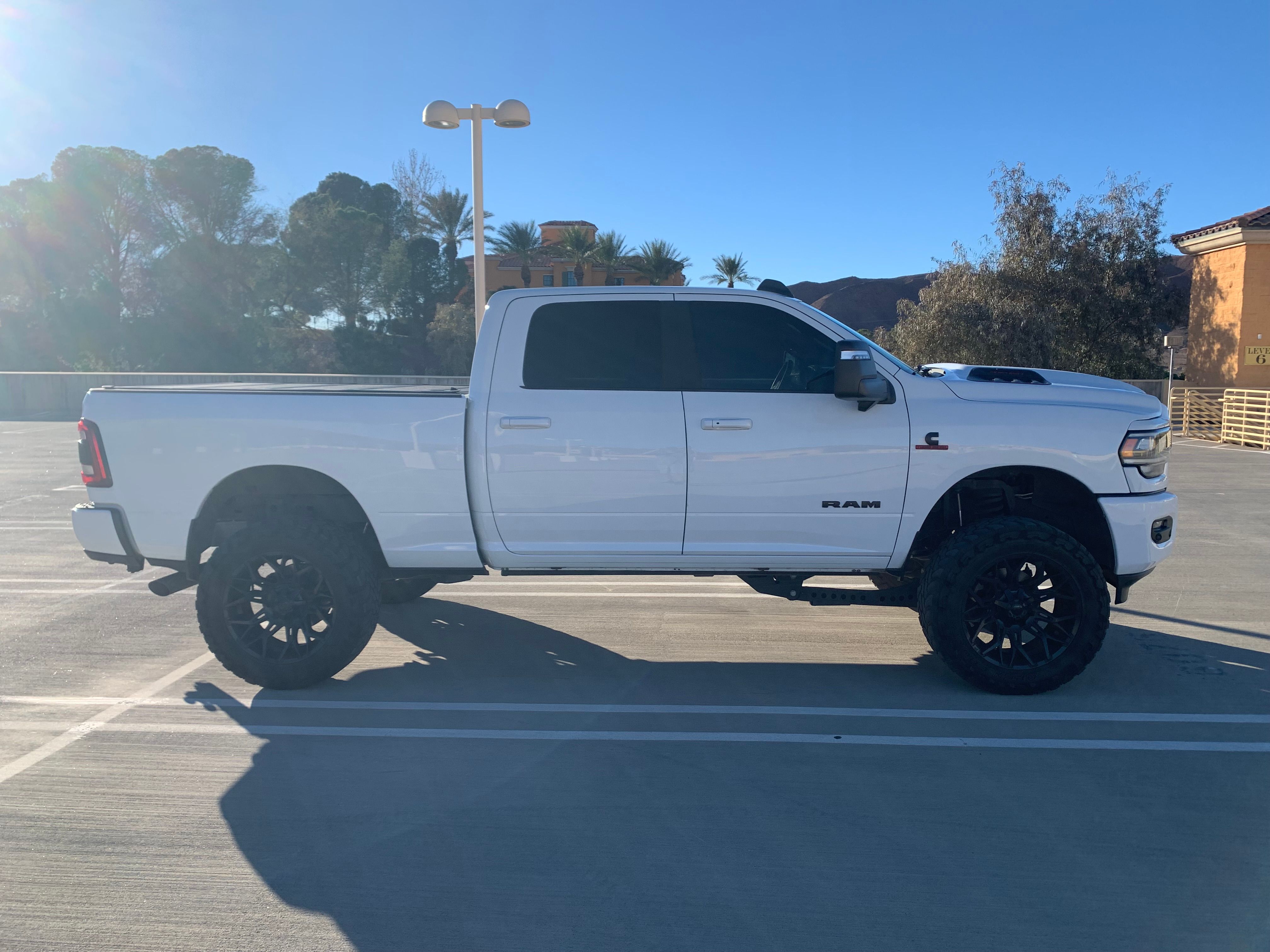 Used 2024 RAM 2500 Laramie w/ Night Edition AWD/4WD image 2