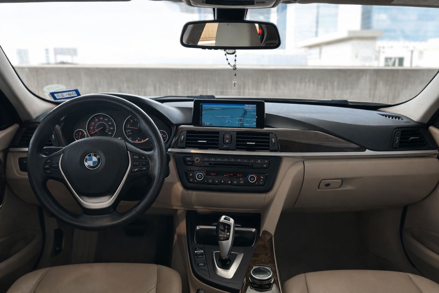 Used 2014 BMW 328i Sedan RWD image 8