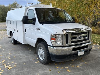 Used 2022 Ford E-350 and Econoline 350 Super Duty w/ Power Windows & Locks Group