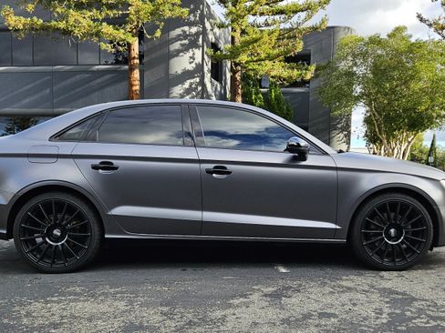 Used 2016 Audi A3 2.0T Premium image 2