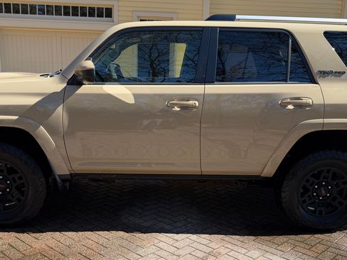 Used 2016 Toyota 4Runner TRD Pro image 4