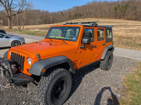 Used 2012 Jeep Wrangler Unlimited Sport w/ Trailer Tow Group image 1