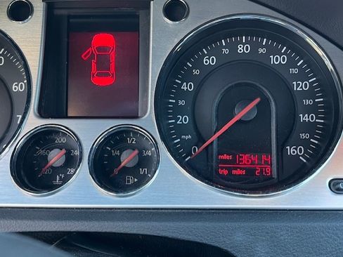 Used 2008 Volkswagen Passat VR6 image 5