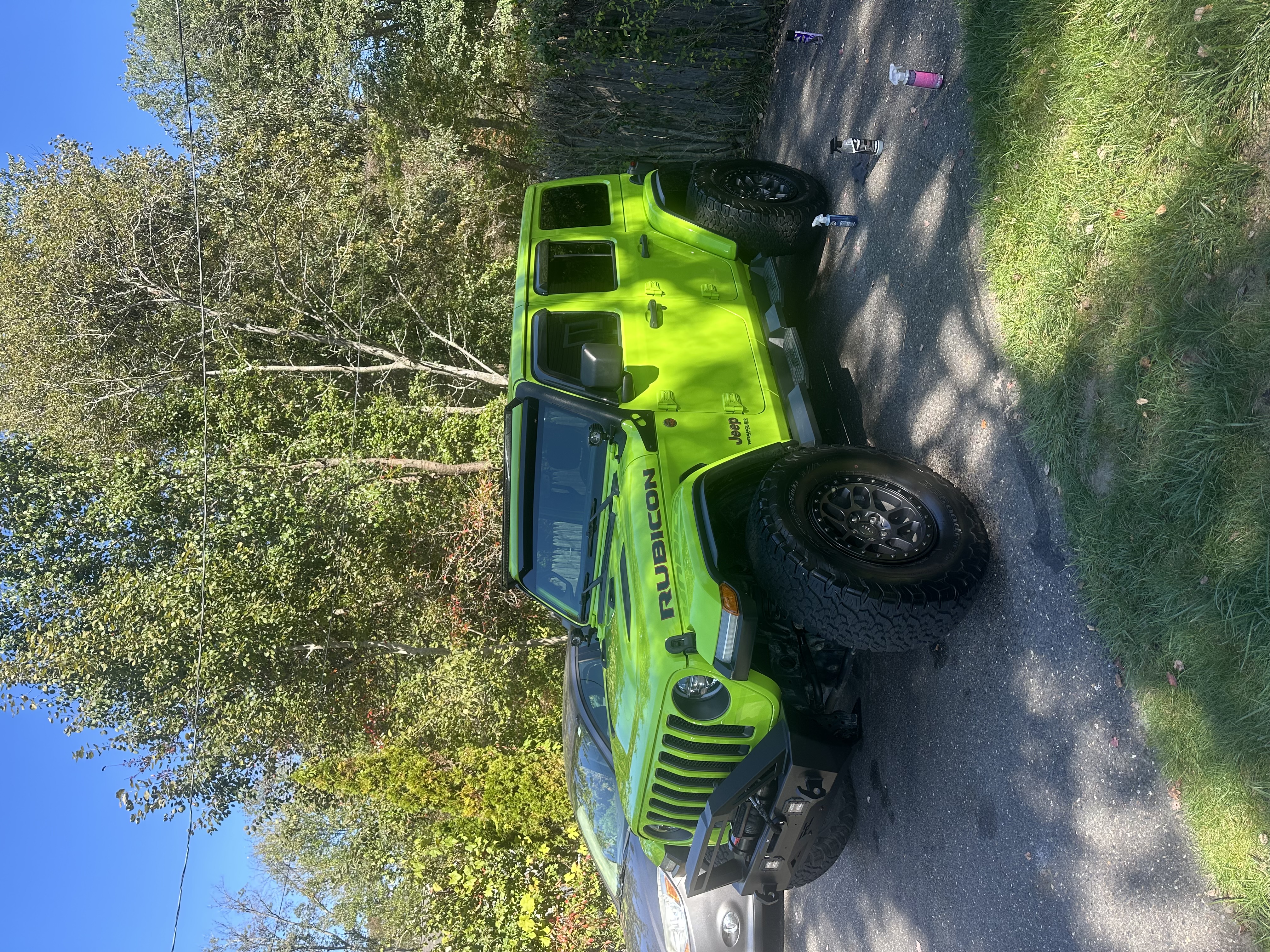 Used 2021 Jeep Wrangler Unlimited Rubicon w/ Xtreme Recon 35" Tire Package AWD/4WD image 21