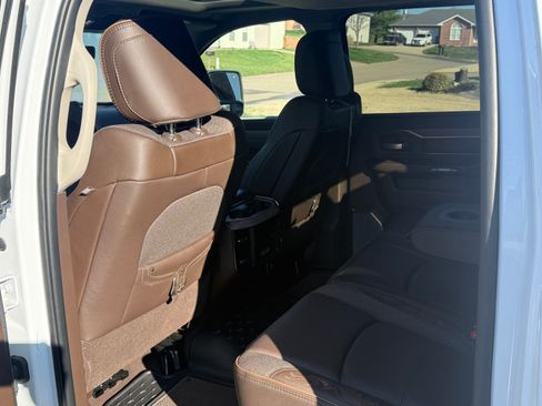 Used 2025 RAM 3500 Longhorn image 11