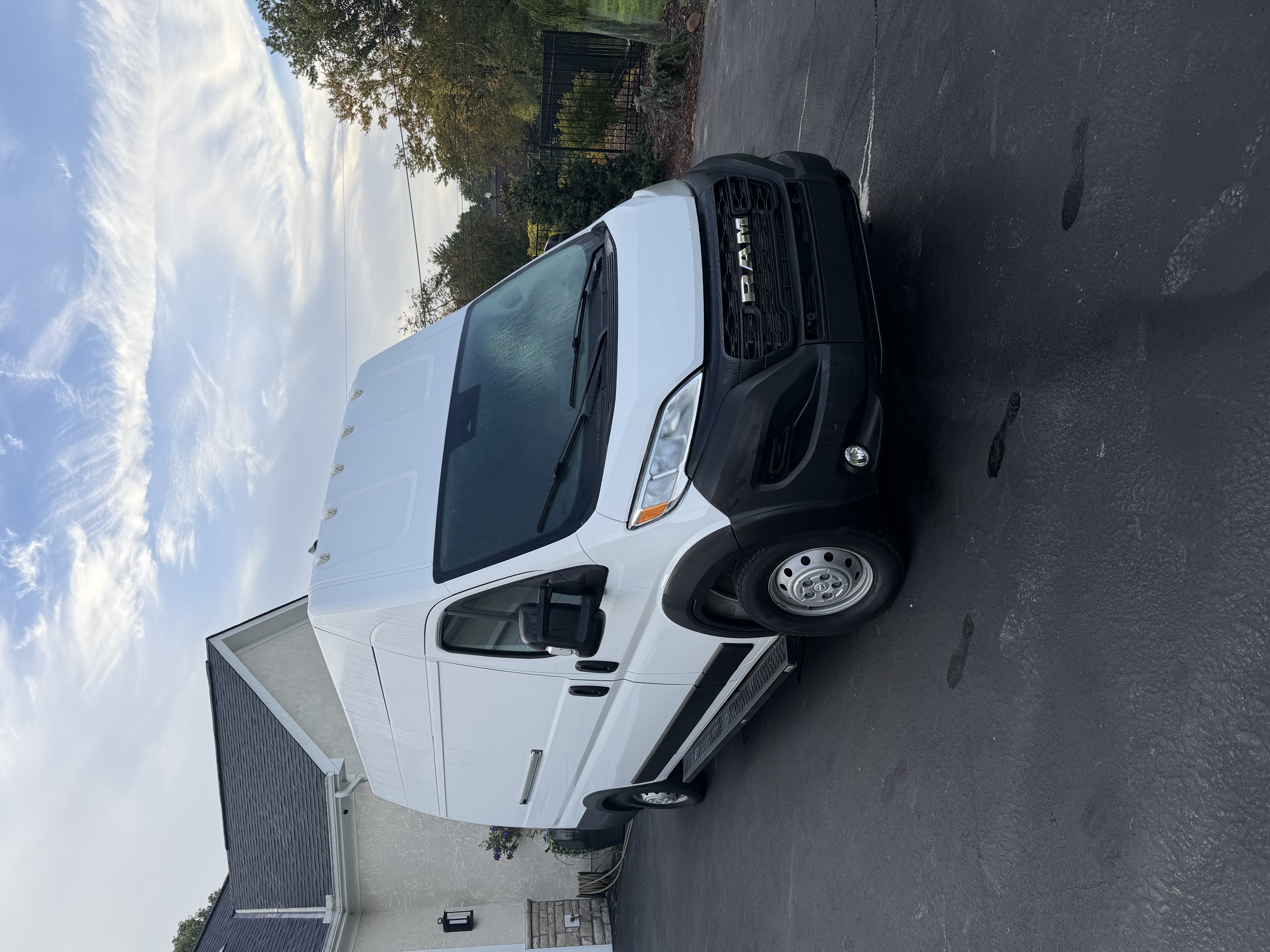 Used 2023 RAM ProMaster 3500 w/ Convenience Group FWD image 2