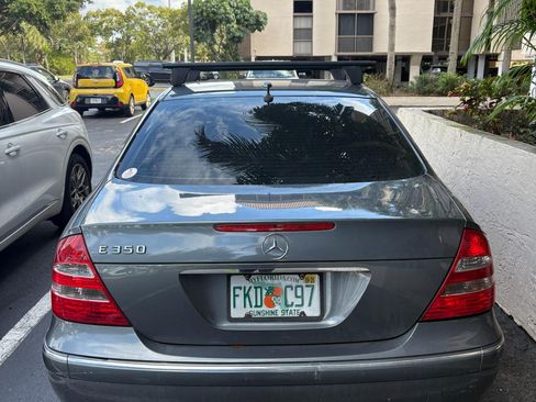 Used 2006 Mercedes-Benz E 350 E 350 Sedan 4D image 2