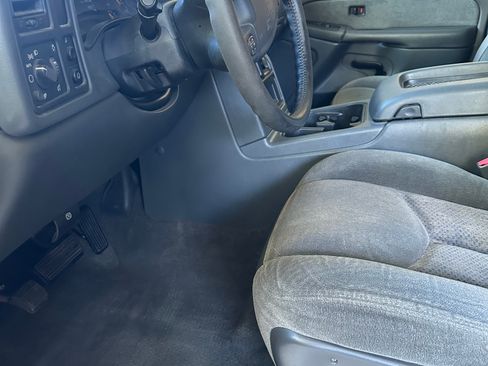 Used 2003 Chevrolet Silverado 1500 LS image 18