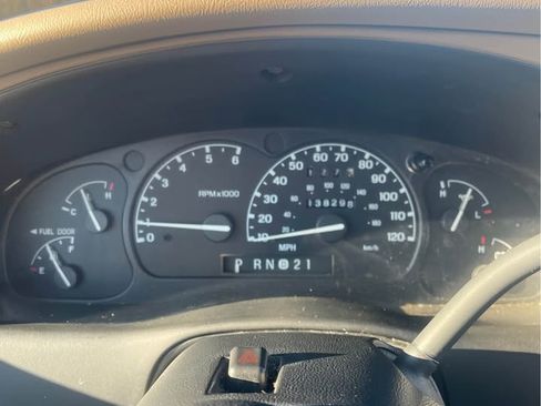 Used 2000 Ford Ranger 2WD Regular Cab image 12