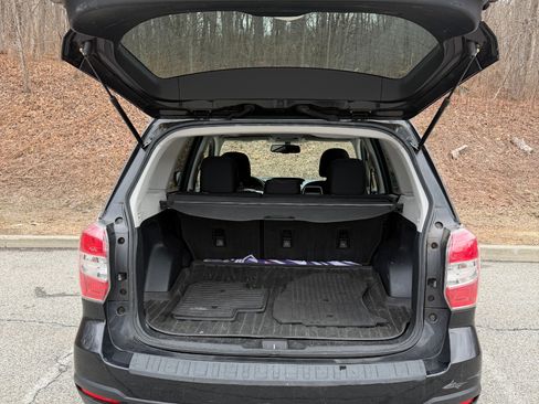 Used 2015 Subaru Forester 2.5i Premium w/ All-Weather Package image 12