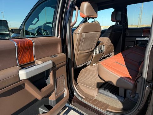 Used 2018 Ford F250 King Ranch w/ King Ranch Ultimate Package image 11