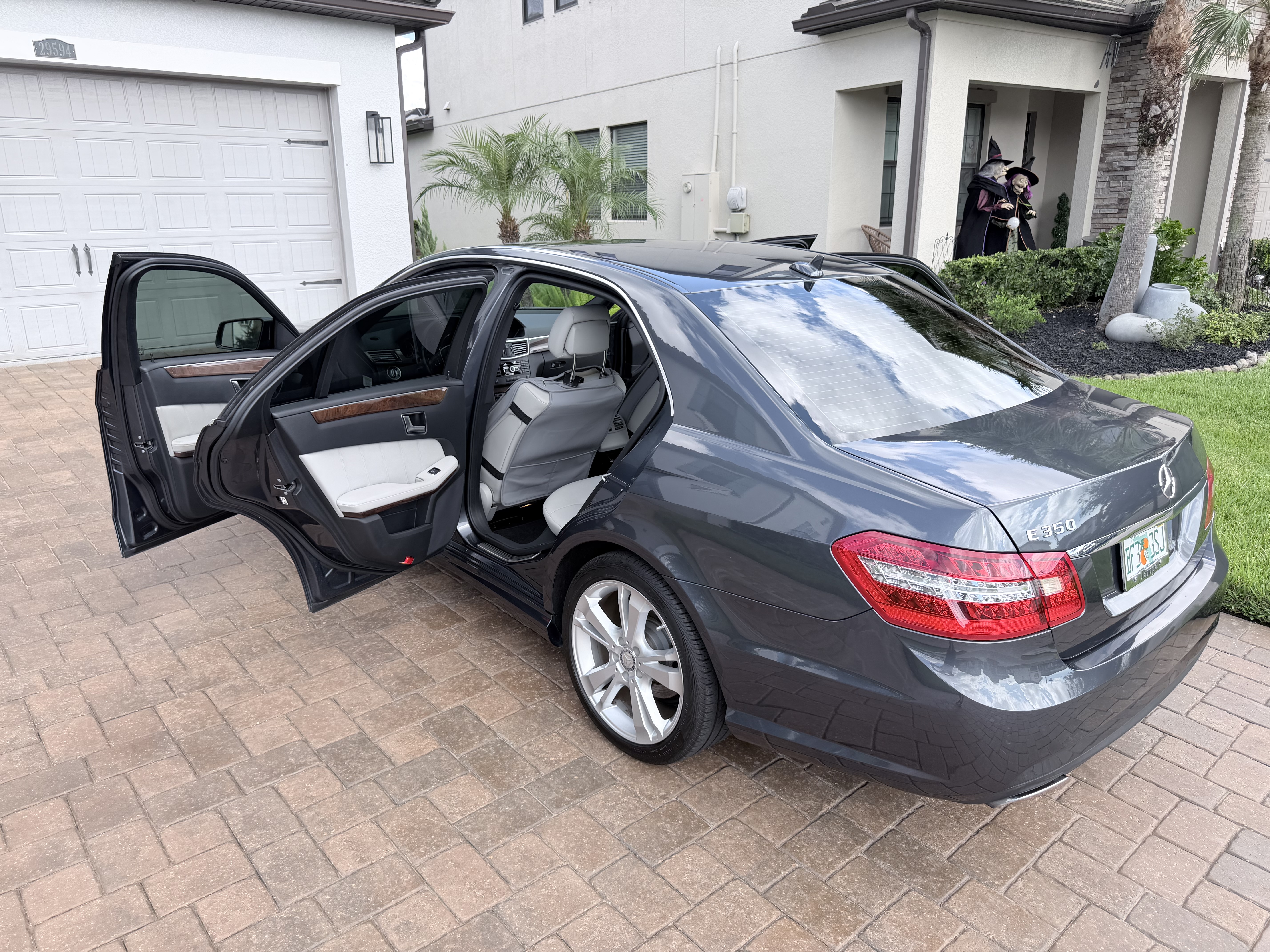 Used 2013 Mercedes-Benz E 350 Sedan image 6