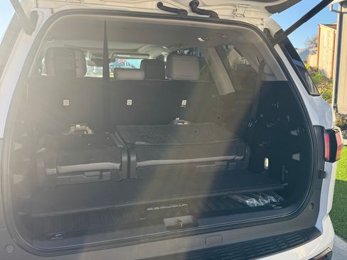 Used 2023 Toyota Sequoia Limited w/ TRD Off-Road Package image 9