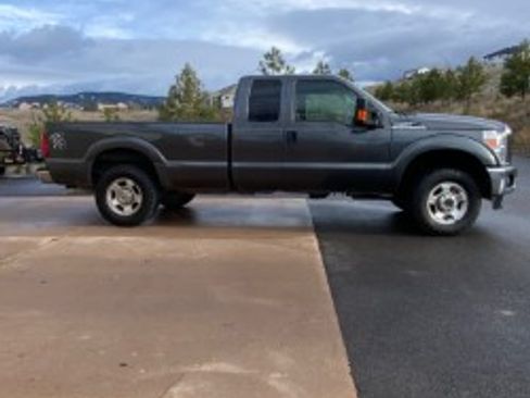 Used 2016 Ford F250 XLT w/ XLT Value Package image 8