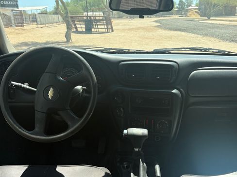 Used 2006 Chevrolet TrailBlazer 4WD w/ LS Preferred Equipment Group image 6