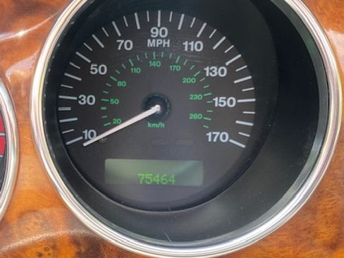 Used 2005 Jaguar XK R image 20