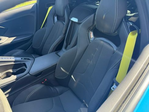 Used 2024 Chevrolet Corvette Stingray Coupe w/ Z51 Performance Package RWD image 10