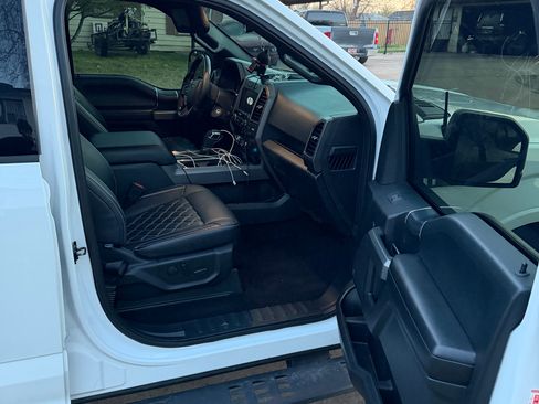 Used 2019 Ford F150 XLT w/ Equipment Group 302A Luxury image 10