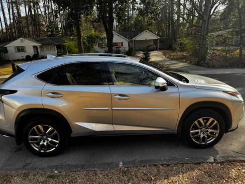 Used 2015 Lexus NX 200t FWD w/ Premium Package image 1