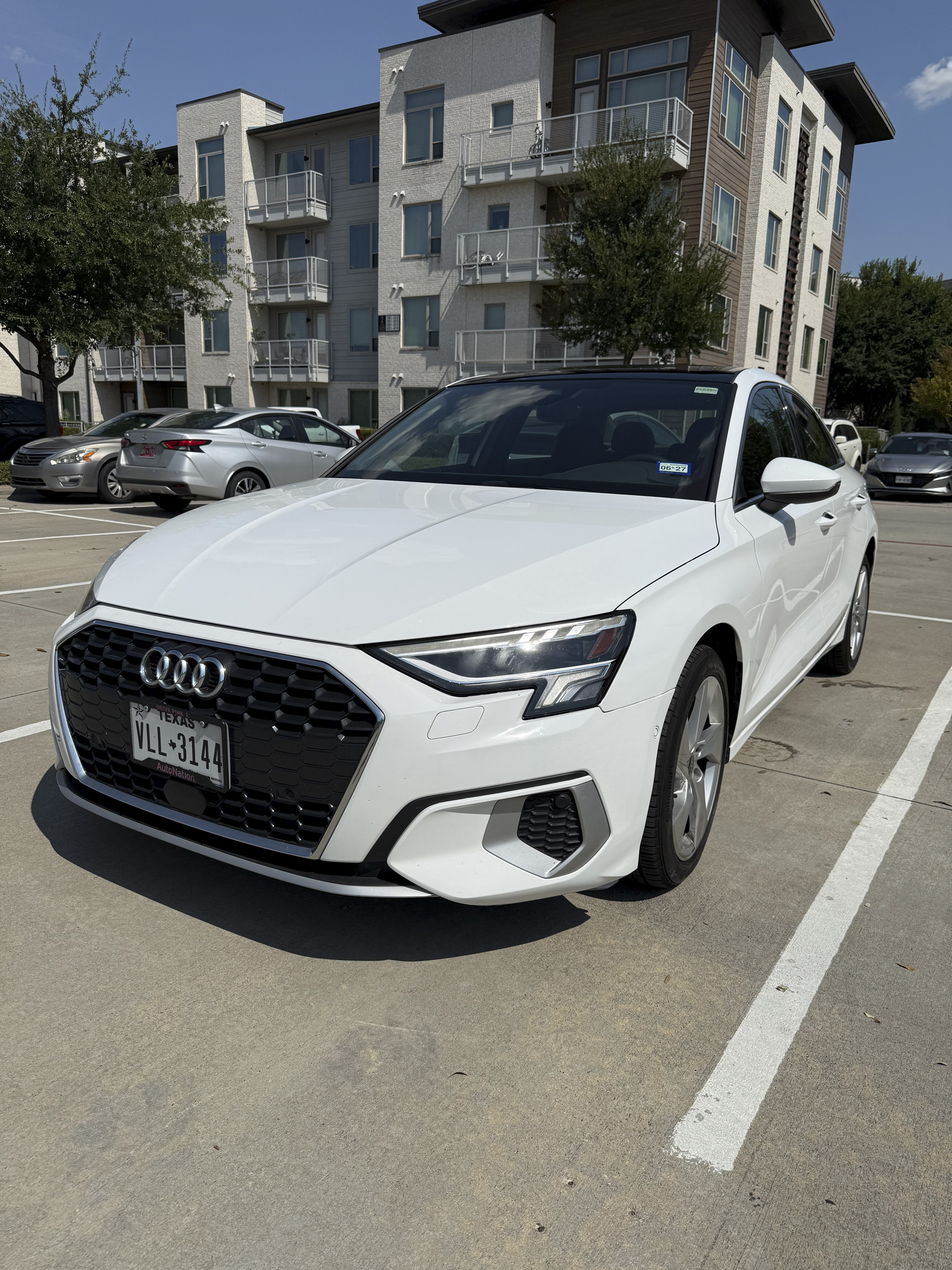 Used 2023 Audi A3 2.0T Premium FWD image 2