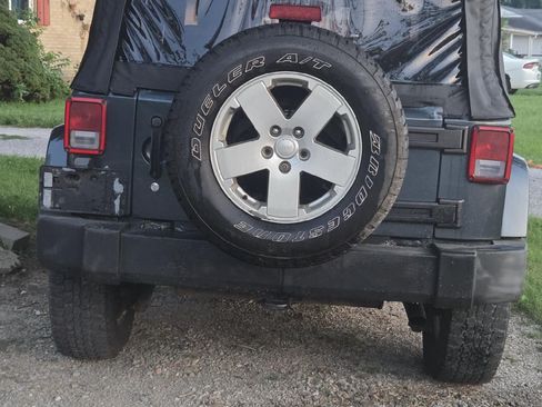 Used 2007 Jeep Wrangler Sahara w/ PWR Convenience Group image 8