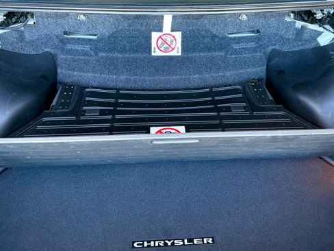 Used 2014 Chrysler 200 S image 14