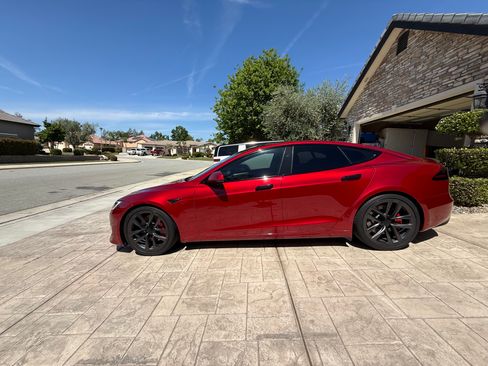 Used 2023 Tesla Model S Plaid AWD/4WD image 10