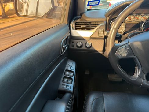 Used 2015 Chevrolet Tahoe LT image 12