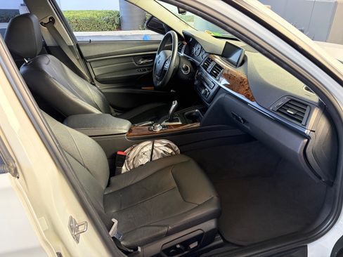 Used 2013 BMW 328i Sedan image 10