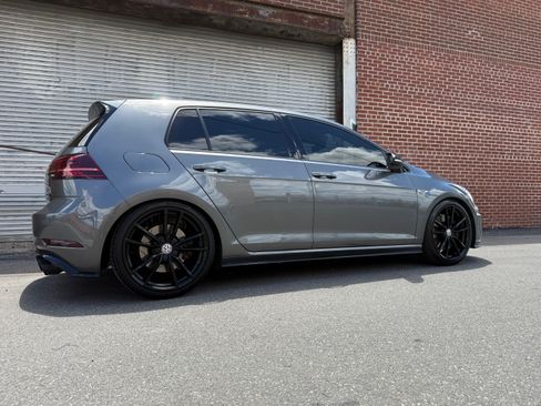 Used 2019 Volkswagen Golf 4-Door AWD/4WD image 4