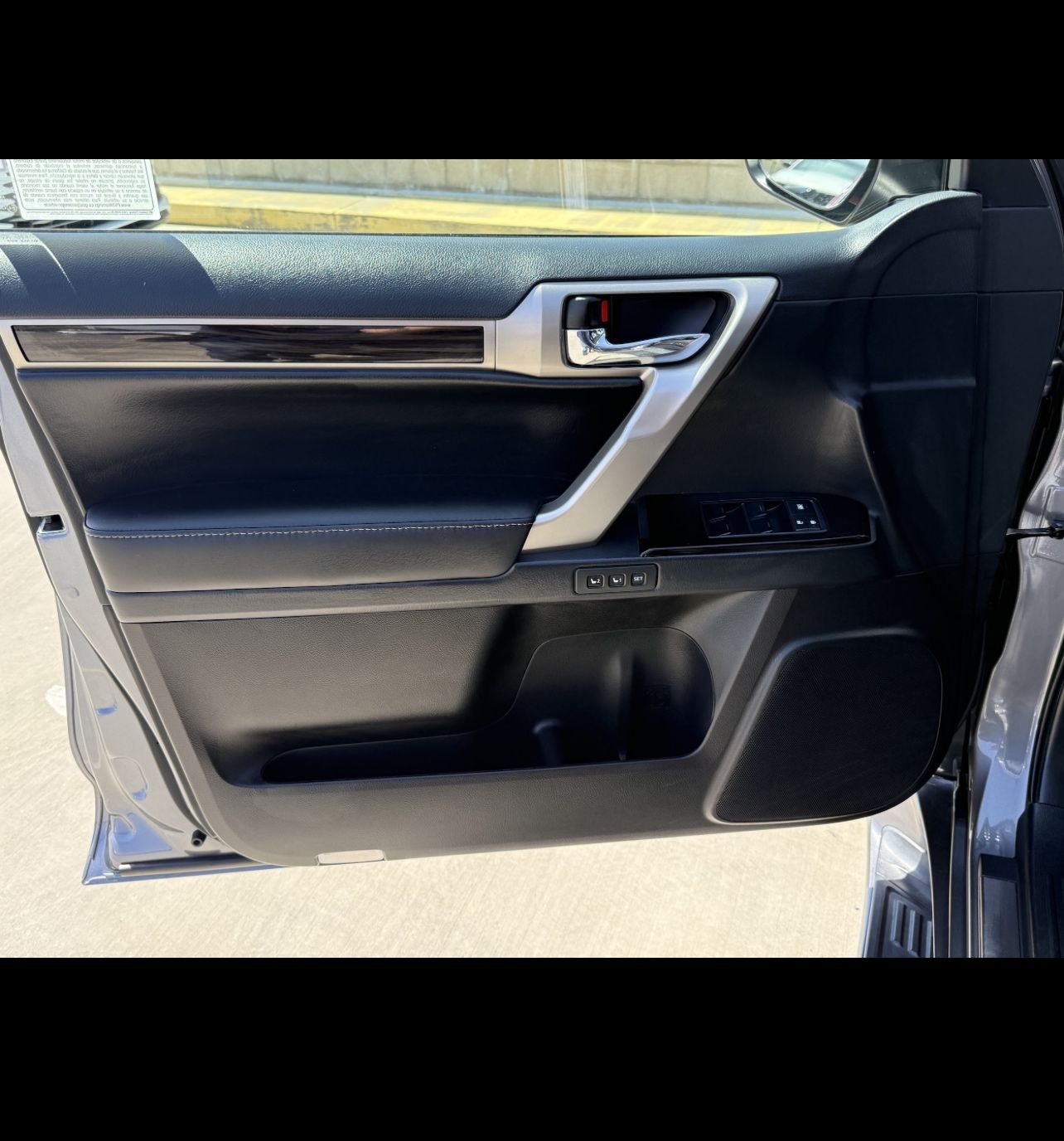 Used 2015 Lexus GX 460 AWD/4WD image 14