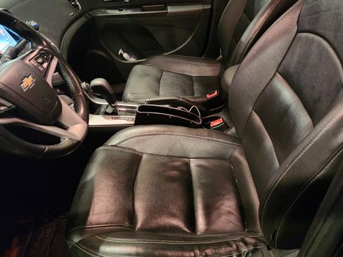 Used 2014 Chevrolet Cruze LTZ w/ RS Package image 9