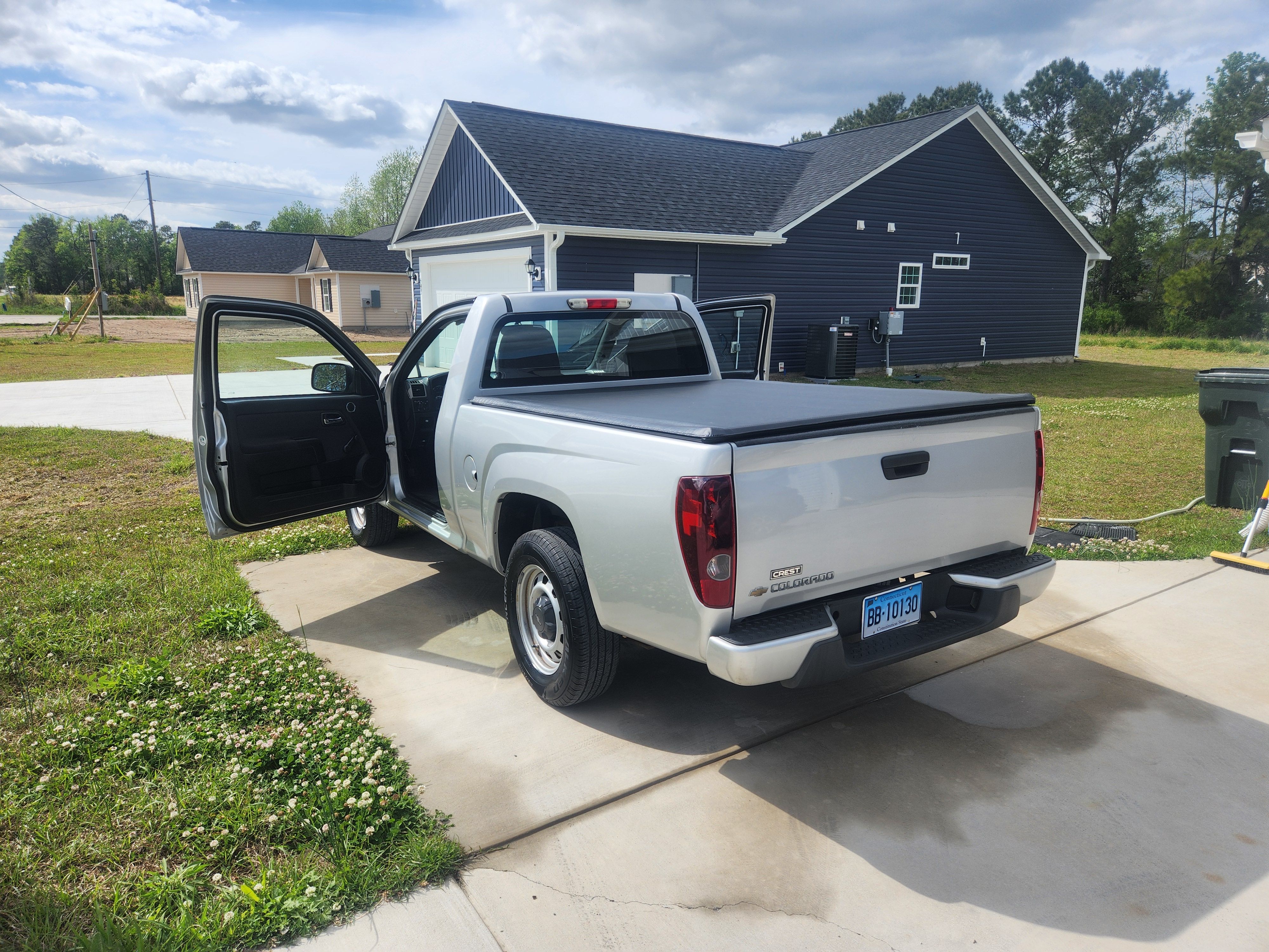 Used 2012 Chevrolet Colorado W/T RWD image 9