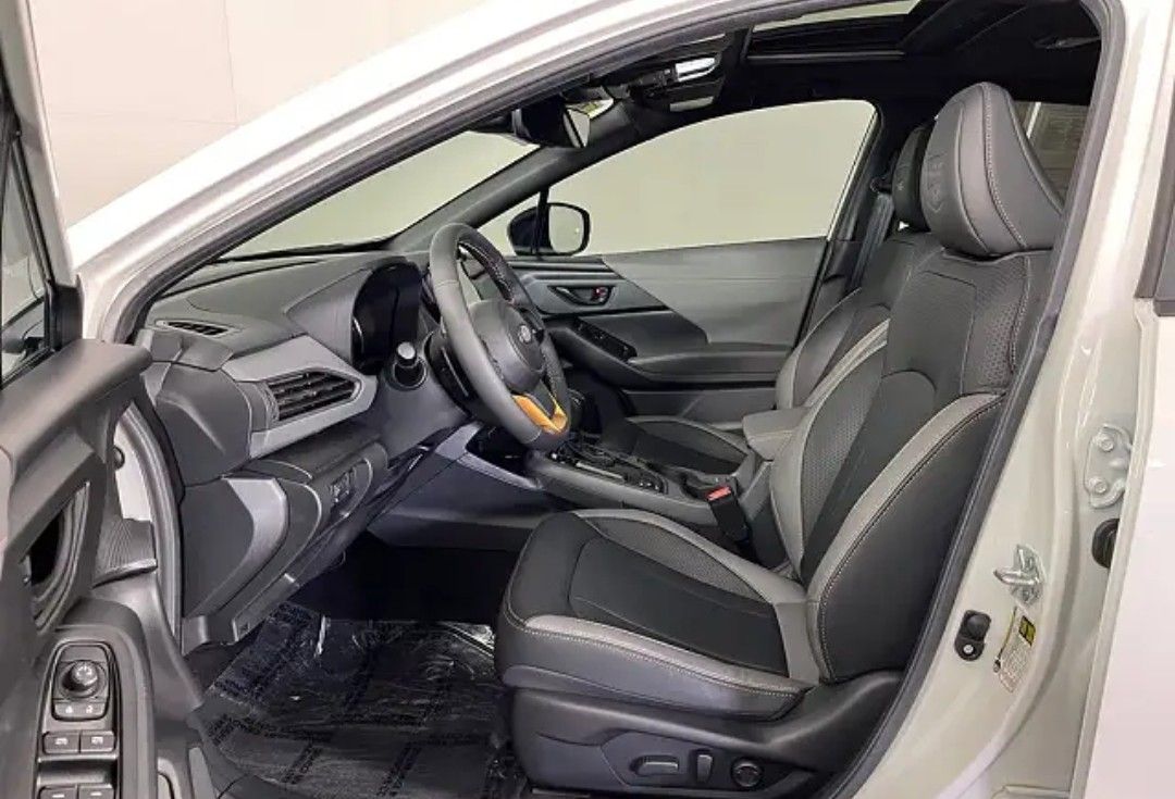 Used 2025 Subaru Crosstrek 2.5i Wilderness w/ Crosstrek Mirror Package AWD/4WD image 8