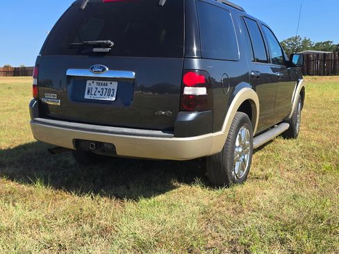 Used 2010 Ford Explorer Eddie Bauer AWD/4WD image 2