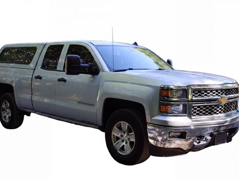 Used 2014 Chevrolet Silverado 1500 LT w/ Trailering Package AWD/4WD image 1