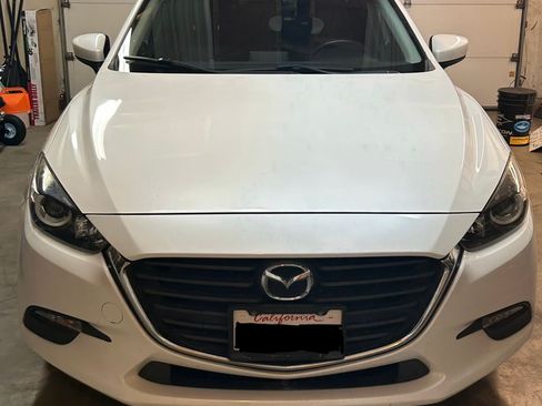 Used 2017 MAZDA MAZDA3 Sport image 2