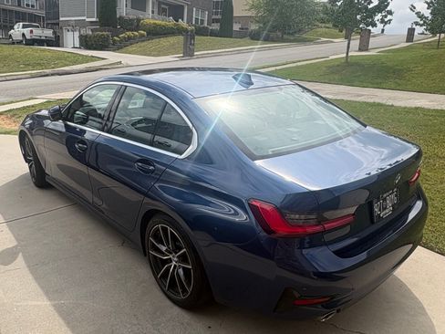 Used 2021 BMW 330i Sedan w/ Premium Package RWD image 2