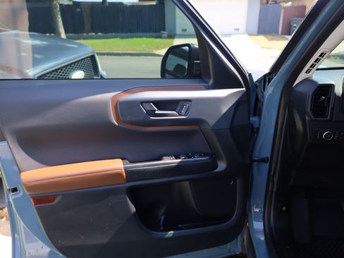 Used 2021 Ford Bronco Sport Outer Banks image 12