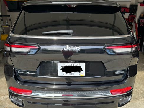 Used 2021 Jeep Grand Cherokee L Overland w/ Advanced Protech Group III image 5