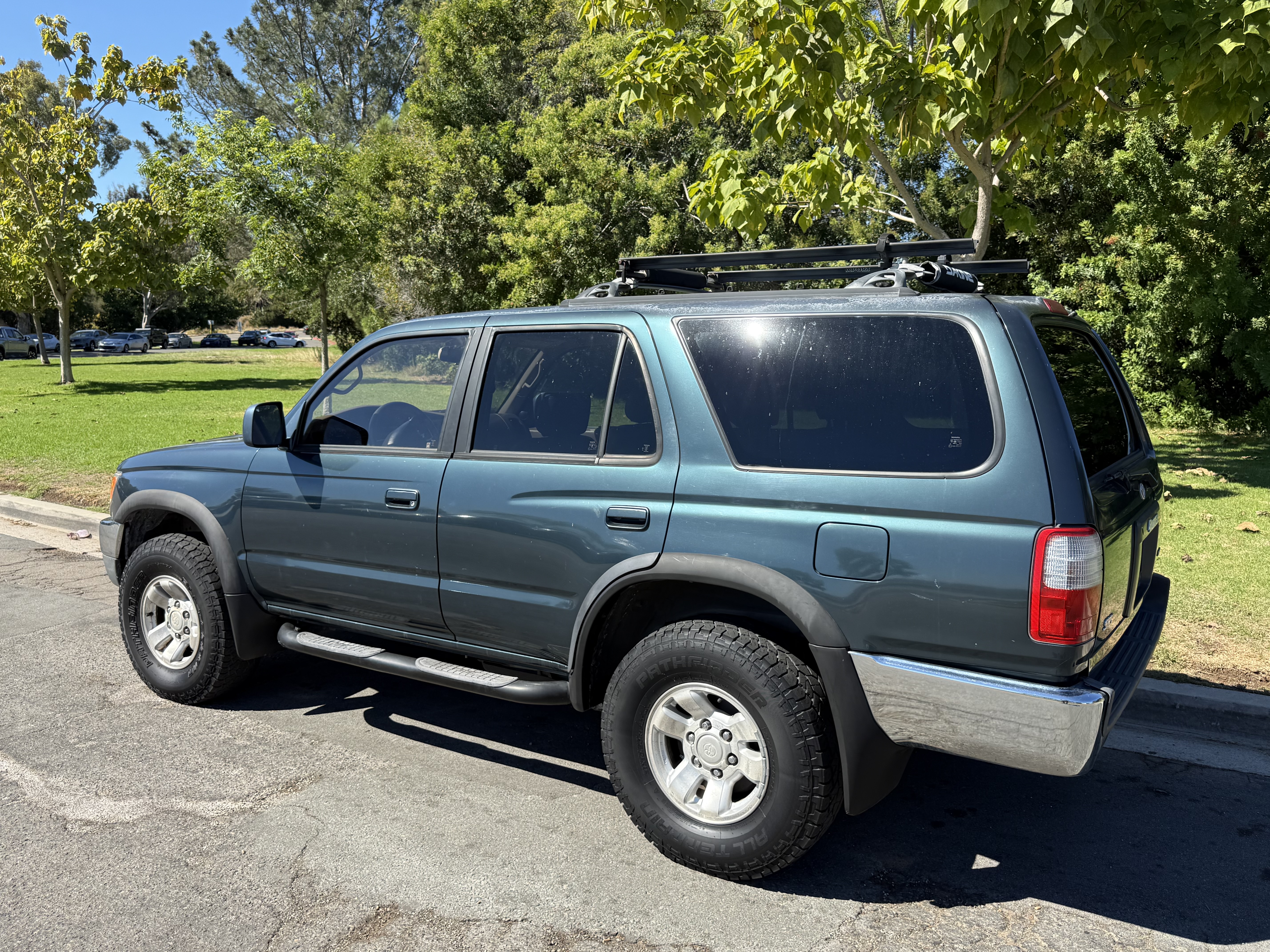 Used 1998 Toyota 4Runner SR5 RWD image 2