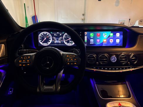 Used 2015 Mercedes-Benz S 63 AMG 4MATIC Sedan image 32