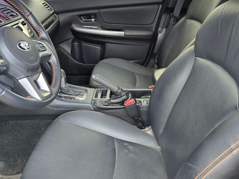 Used 2017 Subaru Crosstrek 2.0i Limited image 4